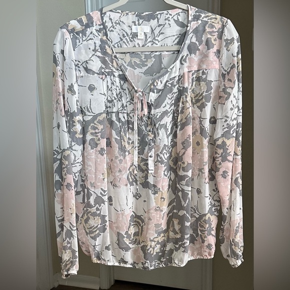Charming Charlie Tops - Charming Charlie Long Sleeve Top